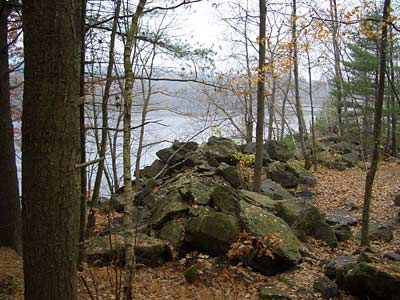Rocks alongside the lake