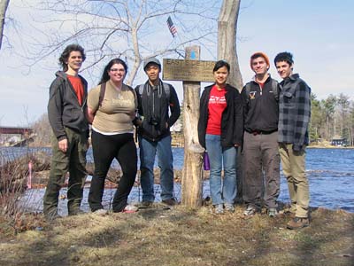 Group at Lake Qinsigamond trail head